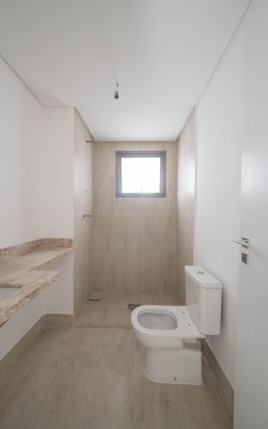 Apartamento à venda com 91m², 2 quartos e 2 vagasBanheiro da Suíte 1