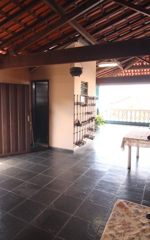 Casa à venda com 273m², 4 quartos e 4 vagasTerraço
