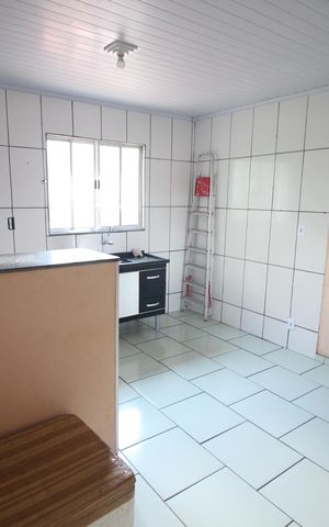 Casa à venda com 273m², 4 quartos e 4 vagasCozinha 2