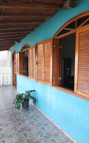 Casa à venda com 273m², 4 quartos e 4 vagasVaranda