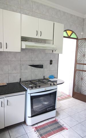Casa à venda com 273m², 4 quartos e 4 vagasCozinha