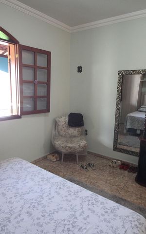 Casa à venda com 273m², 4 quartos e 4 vagasSuíte