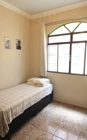 Casa à venda com 273m², 4 quartos e 4 vagasQuarto 2