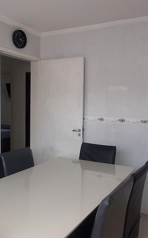Casa à venda com 300m², 3 quartos e 3 vagas Casa à venda com 300m², 3 quartos e 3 vagasCozinha