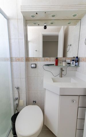 Apartamento para alugar com 58m², 2 quartos e 1 vaga Apartamento para alugar com 58m², 2 quartos e 1 vagaBanheiro da Suíte