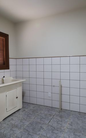 Casa à venda com 260m², 4 quartos e 5 vagasÁrea de Serviço 1