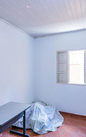 Casa à venda com 270m², 5 quartos e 3 vagas Casa à venda com 270m², 5 quartos e 3 vagasQuarto - edícula 1