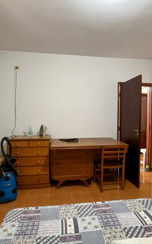 Casa à venda com 305m², 4 quartos e 2 vagas Casa à venda com 305m², 4 quartos e 2 vagasQuarto 2