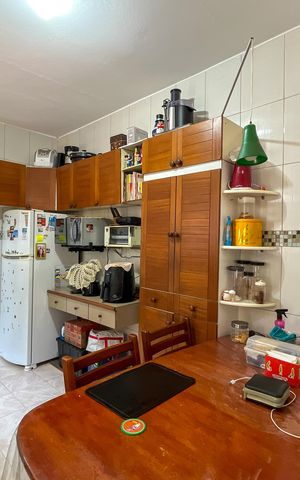 Casa à venda com 305m², 4 quartos e 2 vagas Casa à venda com 305m², 4 quartos e 2 vagasCozinha 2