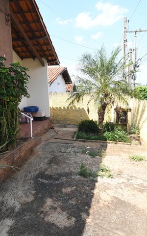 Casa à venda com 195m², 3 quartos e 1 vagaQuintal