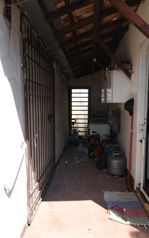 Casa à venda com 195m², 3 quartos e 1 vagaÁrea de Serviço