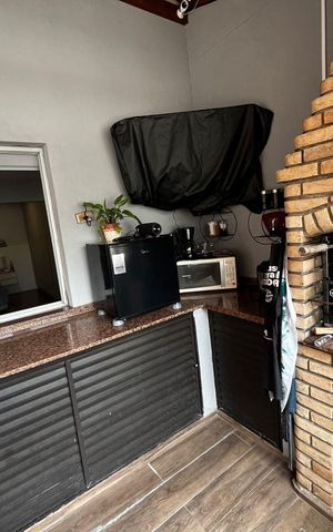 Apartamento à venda com 198m², 3 quartos e 3 vagas