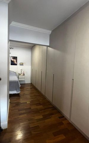 Apartamento à venda com 198m², 3 quartos e 3 vagas