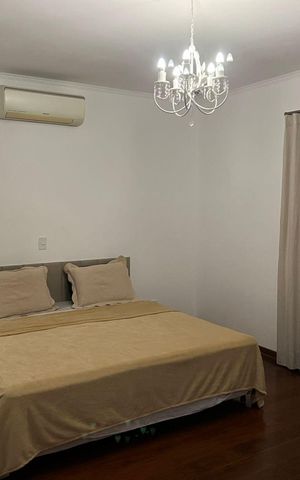 Casa à venda com 259m², 3 quartos e 6 vagas Casa à venda com 259m², 3 quartos e 6 vagasQuarto