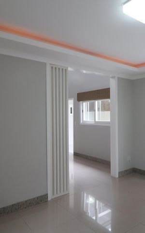 Casa à venda com 285m², 4 quartos e 3 vagasSala 2