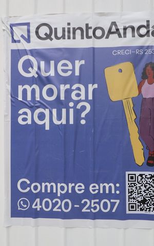 Casa à venda com 285m², 4 quartos e 3 vagasPlaca
