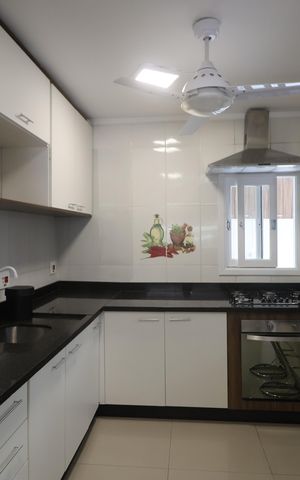 Casa à venda com 285m², 4 quartos e 3 vagasCozinha