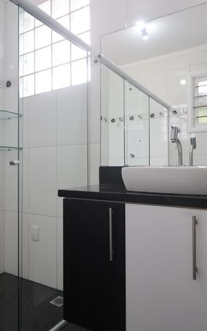 Casa à venda com 285m², 4 quartos e 3 vagasBanheiro da Suíte