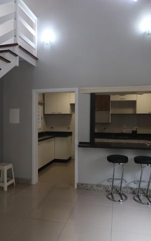 Casa à venda com 285m², 4 quartos e 3 vagasCozinha
