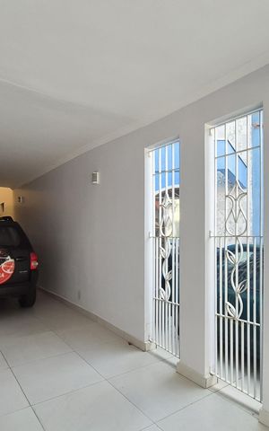 Casa à venda com 450m², 4 quartos e 2 vagasGaragem