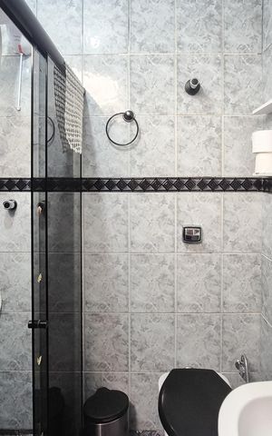 Casa à venda com 450m², 4 quartos e 2 vagasBanheiro da Suíte 1