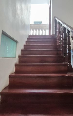 Casa à venda com 450m², 4 quartos e 2 vagasCorredor