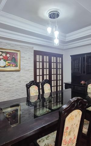 Casa à venda com 450m², 4 quartos e 2 vagasSala de Jantar