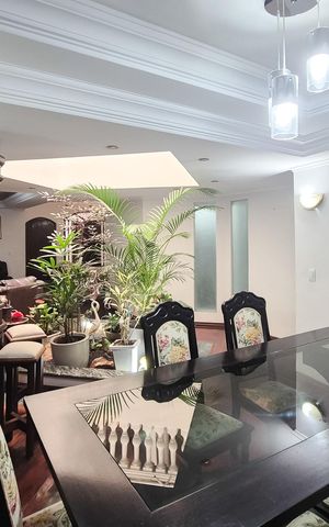 Casa à venda com 450m², 4 quartos e 2 vagasSala de Jantar