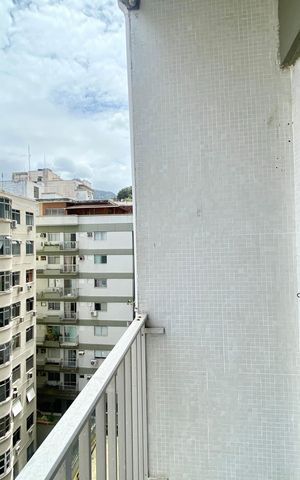 Apartamento à venda com 79m², 2 quartos e 2 vagas Apartamento à venda com 79m², 2 quartos e 2 vagasSuite