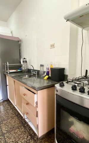 Apartamento à venda com 79m², 2 quartos e 2 vagas Apartamento à venda com 79m², 2 quartos e 2 vagasCozinha