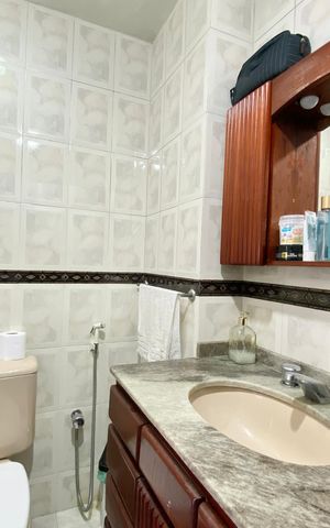 Apartamento à venda com 79m², 2 quartos e 2 vagas Apartamento à venda com 79m², 2 quartos e 2 vagasSuite