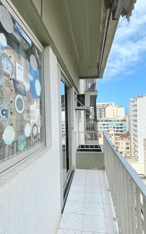 Apartamento à venda com 79m², 2 quartos e 2 vagas Apartamento à venda com 79m², 2 quartos e 2 vagasVaranda