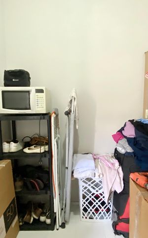 Apartamento à venda com 79m², 2 quartos e 2 vagas Apartamento à venda com 79m², 2 quartos e 2 vagasQuarto de Serviço