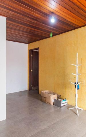 Casa à venda com 170m², 3 quartos e 4 vagasSala - Casa 2
