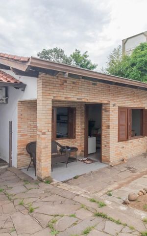 Casa à venda com 170m², 3 quartos e 4 vagasFachada
