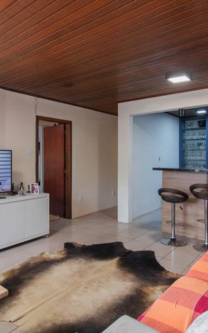 Casa à venda com 170m², 3 quartos e 4 vagasSala