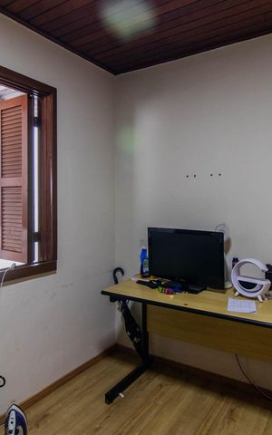 Casa à venda com 170m², 3 quartos e 4 vagasQuarto 2