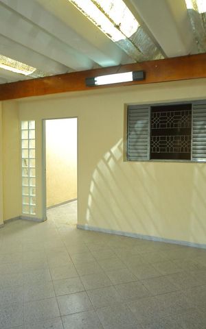 Casa para alugar com 110m², 2 quartos e 2 vagasGaragem 