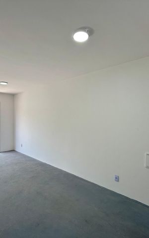 Apartamento à venda com 61m², 2 quartos e sem vaga Apartamento à venda com 61m², 2 quartos e sem vagaSala