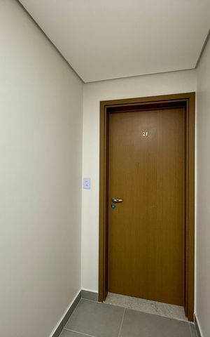 Apartamento à venda com 61m², 2 quartos e sem vaga Apartamento à venda com 61m², 2 quartos e sem vagaHall Apartamento