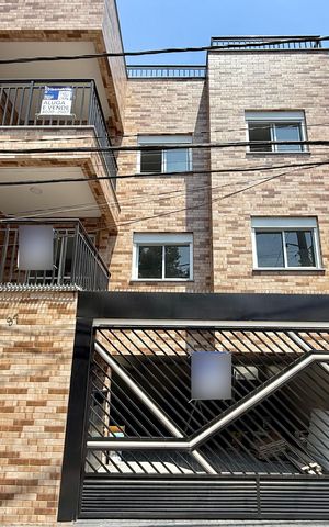 Apartamento à venda com 61m², 2 quartos e sem vaga Apartamento à venda com 61m², 2 quartos e sem vagaFachada