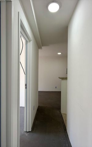 Apartamento à venda com 61m², 2 quartos e sem vaga Apartamento à venda com 61m², 2 quartos e sem vagaCorredor Quartos