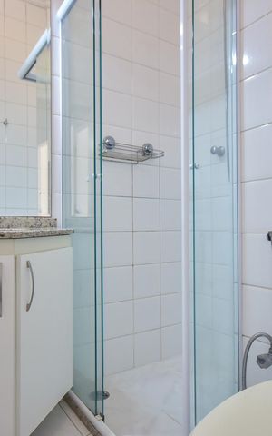 Casa de condomínio para alugar com 200m², 4 quartos e 2 vagasBanheiro