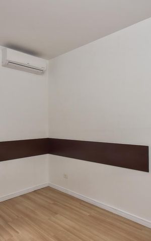 Casa de condomínio para alugar com 200m², 4 quartos e 2 vagasQuarto 1