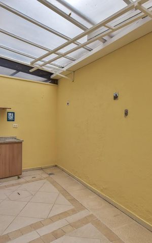 Casa de condomínio para alugar com 200m², 4 quartos e 2 vagasChurrasqueira