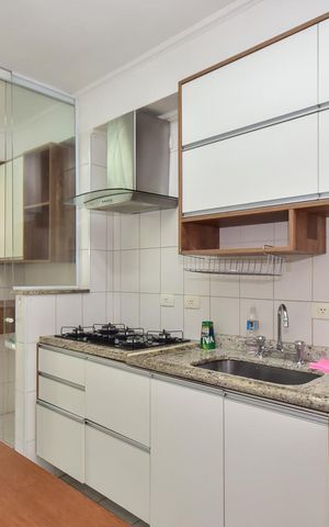 Casa de condomínio para alugar com 200m², 4 quartos e 2 vagasCozinha
