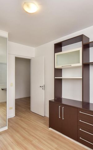 Casa de condomínio para alugar com 200m², 4 quartos e 2 vagasQuarto 1