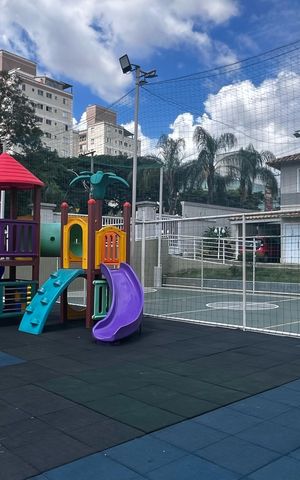 Casa de condomínio à venda com 79m², 2 quartos e 1 vaga Casa de condomínio à venda com 79m², 2 quartos e 1 vagaPlayground