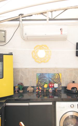 Casa de condomínio à venda com 79m², 2 quartos e 1 vagaÁrea Privativa
