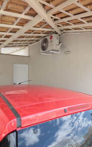Casa de condomínio à venda com 79m², 2 quartos e 1 vagaGaragem